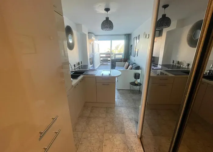 'soleil Et Liberté' - Village Naturiste *